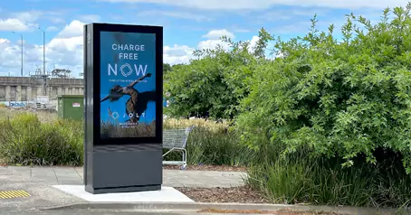 Can digital signage be used as a TV
